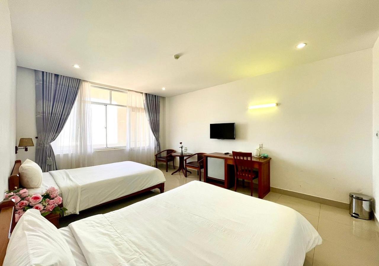 My Khe 2 Da Nang Seafront Hotel Εξωτερικό φωτογραφία