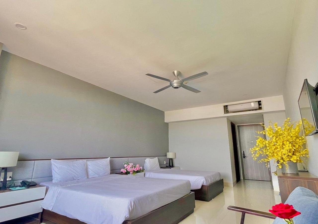 My Khe 2 Da Nang Seafront Hotel Εξωτερικό φωτογραφία