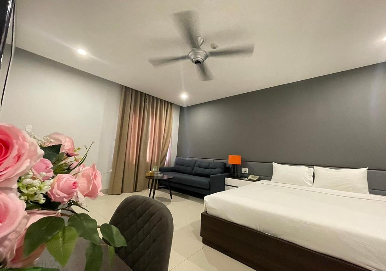 My Khe 2 Da Nang Seafront Hotel Εξωτερικό φωτογραφία